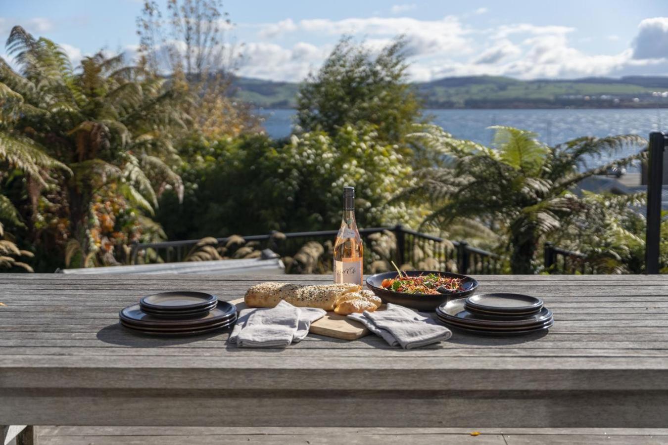 Bayview Lake Taupo Dış mekan fotoğraf
